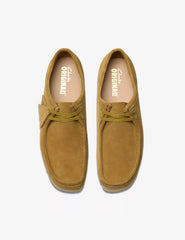 Zapatos Clarks Wallabee Musgo