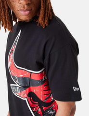 Camiseta New Era Large Team Logo Bulls Negro