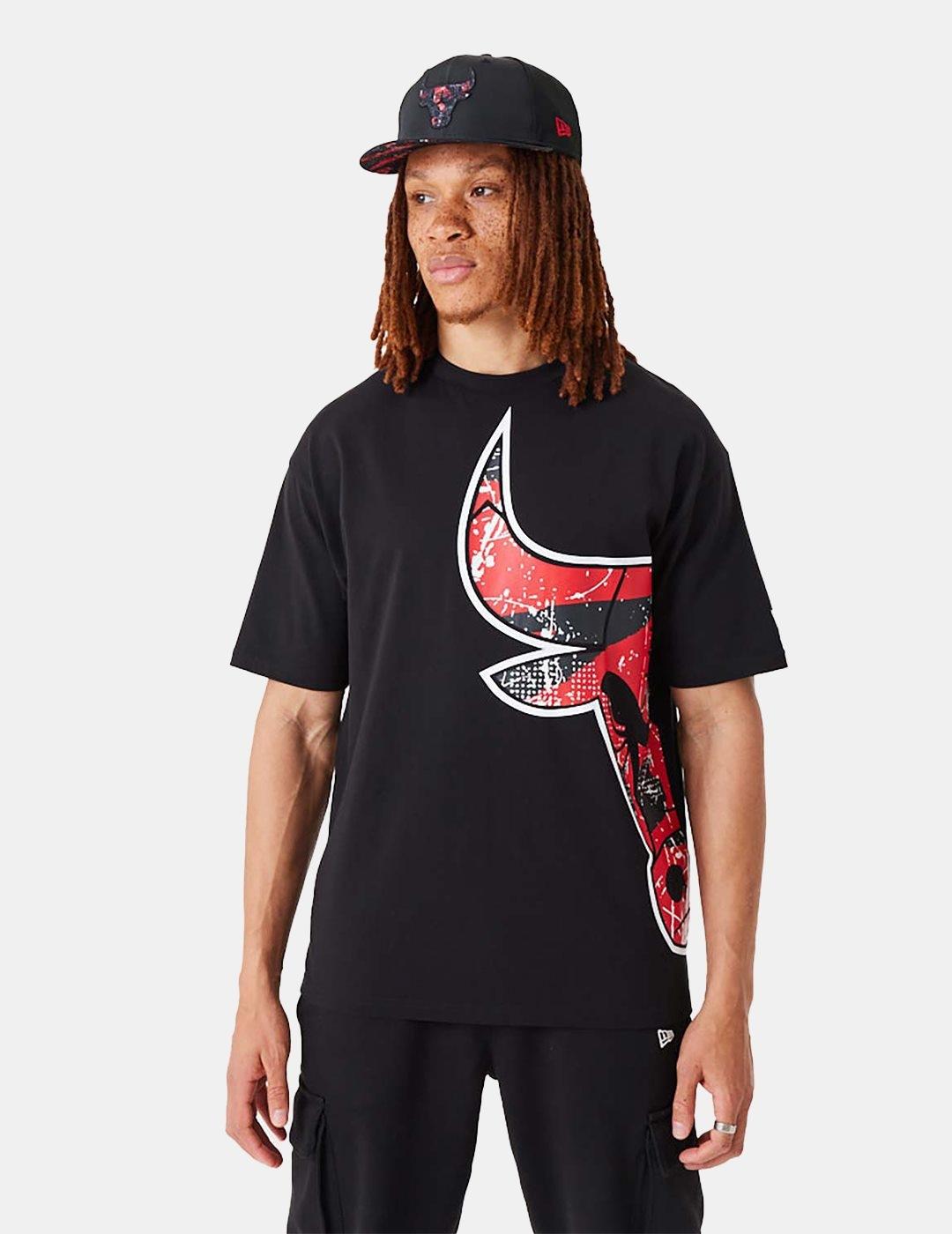 Camiseta New Era Large Team Logo Bulls Negro