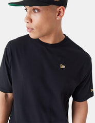 Camiseta New Era Graphic Oversized Negro