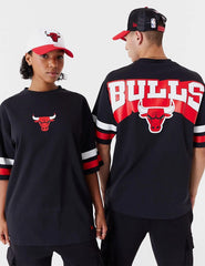 Camiseta New Era NBA Chicago Bulls Oversized Negro